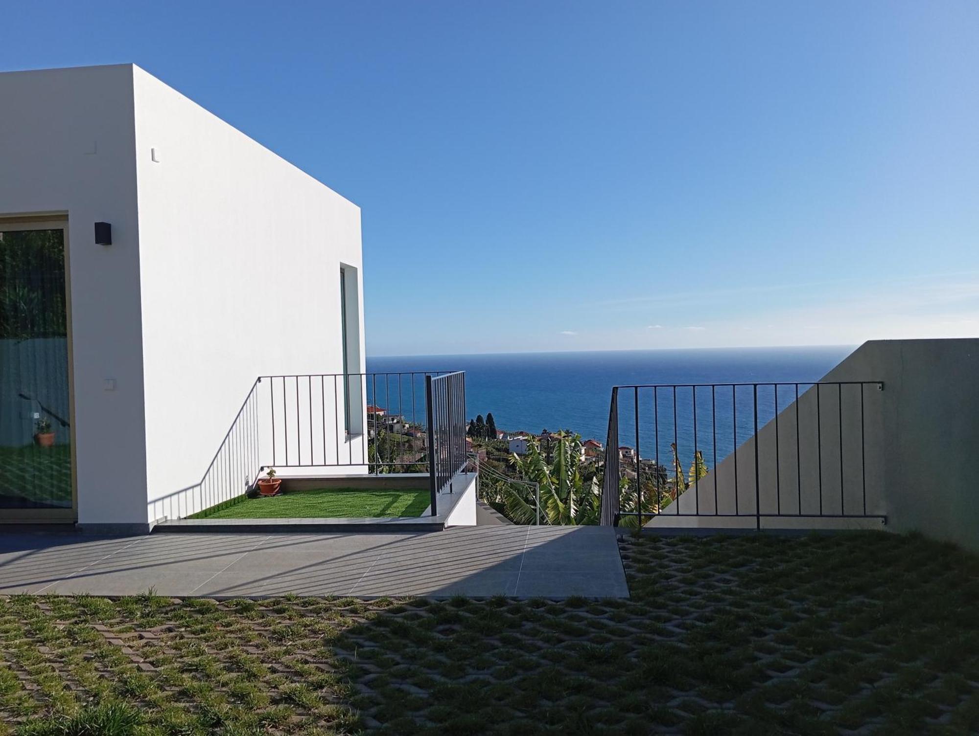 Holiday House Caetano ปอนตา ดู โซล ภายนอก รูปภาพ